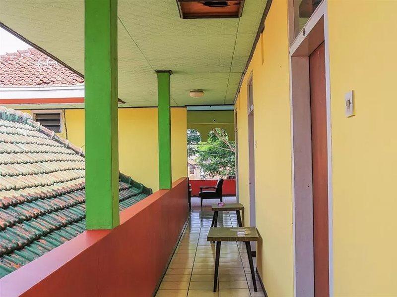 Oyo Life 1708 Hotel Budi Famili 1 Syariah Ciamis Luaran gambar