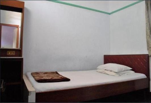 Oyo Life 1708 Hotel Budi Famili 1 Syariah Ciamis Luaran gambar